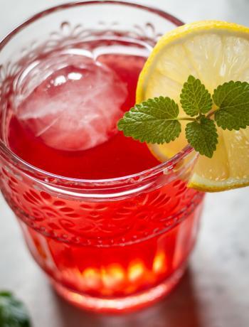 Cranberry Iced Tea