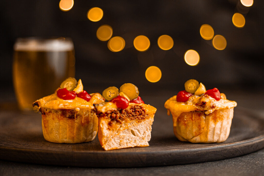 Mini Cheeseburger Muffins