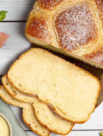 Osterbrot aus dem Gusseisentopf