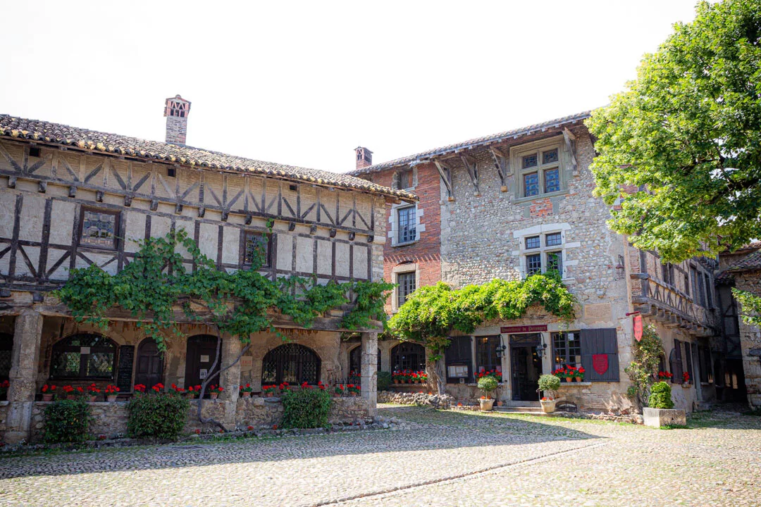 Pérouges