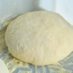 Pizzateiglinge formen