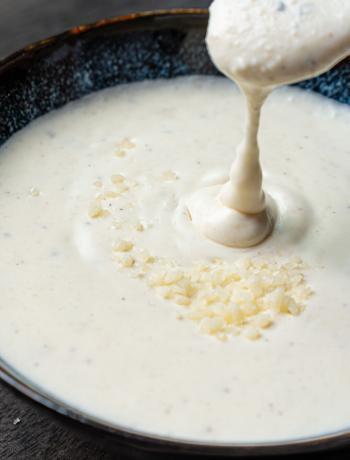 Parmesancreme für Pizza Bianca oder als Topping