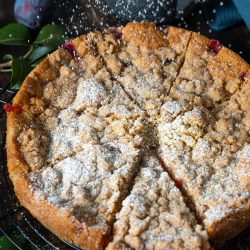 Omas bester Zwetschgenkuchen mit Streuseln Zwetschgenkuchen