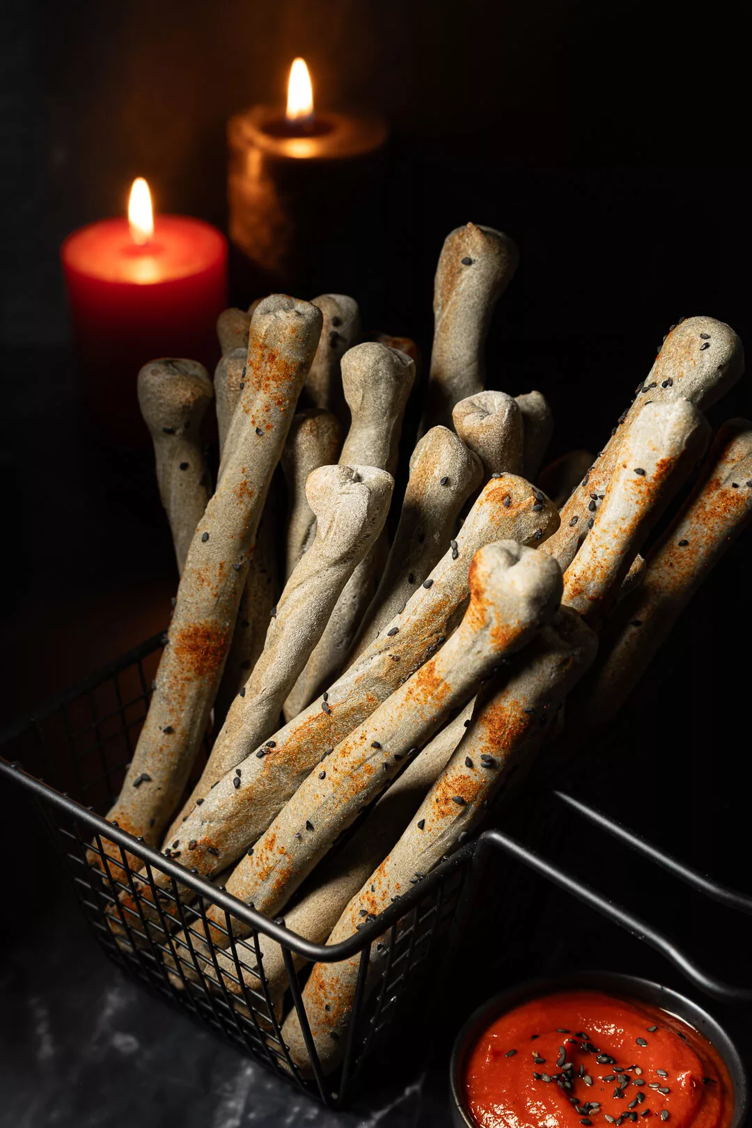 Gruselige Knochen-Grissini zu Halloween