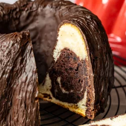 Marmorkuchen aus der Gugelhupfform Marmorkuchen ohne Ei und besonders schokoladig und aus der Gugelhupfform